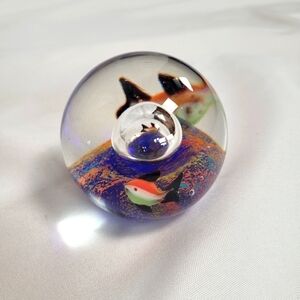 Art Glass Aquarium Paperweight 3" Sphere w/Fish Sea Life